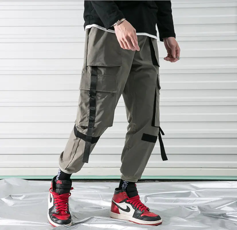 Hip-Hop Loose Cargo Pants with Multi Pockets (Spring)