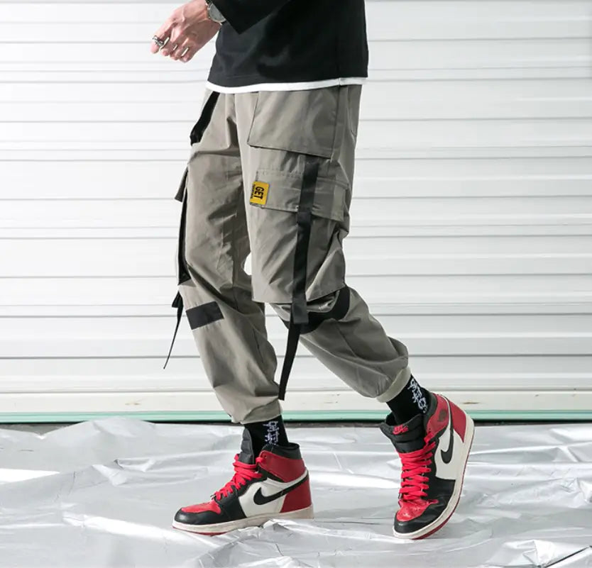 Hip-Hop Loose Cargo Pants with Multi Pockets (Spring)