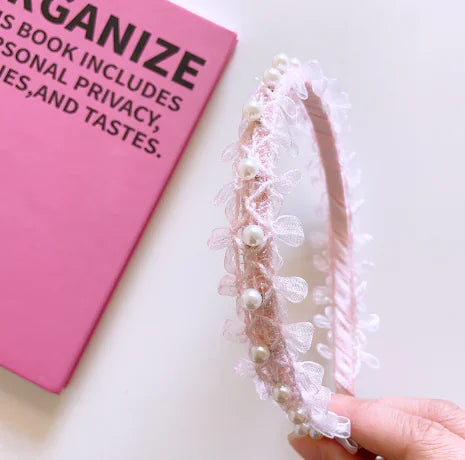 Headband with Floral Lace Decoration